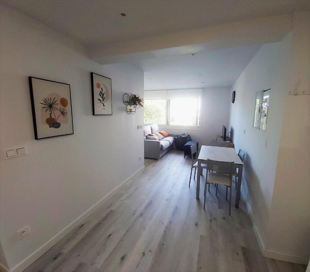 Appartement A Hendaye Avec Piscine Et A Cote De La Plage Bagian luar foto